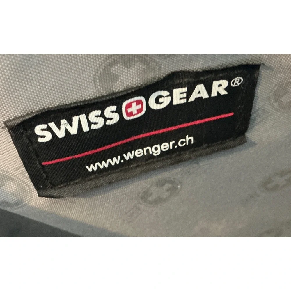 SwissGear Laptop Messenger Bag Black Burgundy Padded Shoulder Strap Office Travl